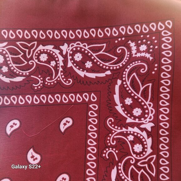 Burgundy Hot Pink Colorful Bandanas 21x21 Inch Square Western Style Scarves Set - Picture 2 of 9